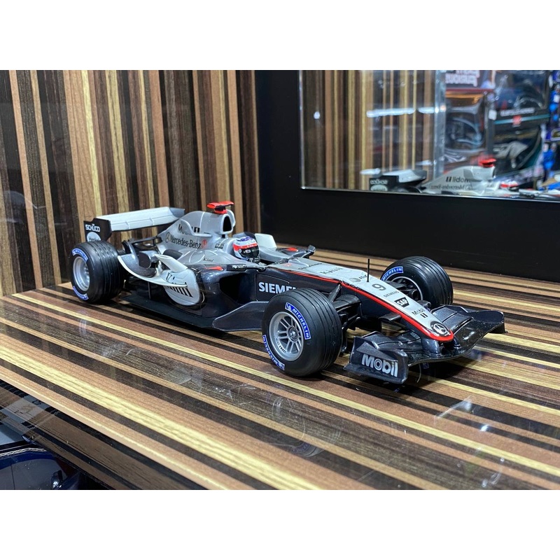 McLaren MP4-20 Kimi Raikkonen Formula 1 Hot Wheels