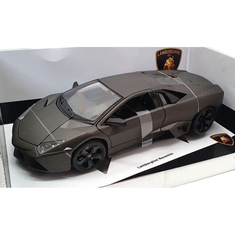 Burago 1/18 scale 18-11029 - Lamborghini Reventon - Matt Grey