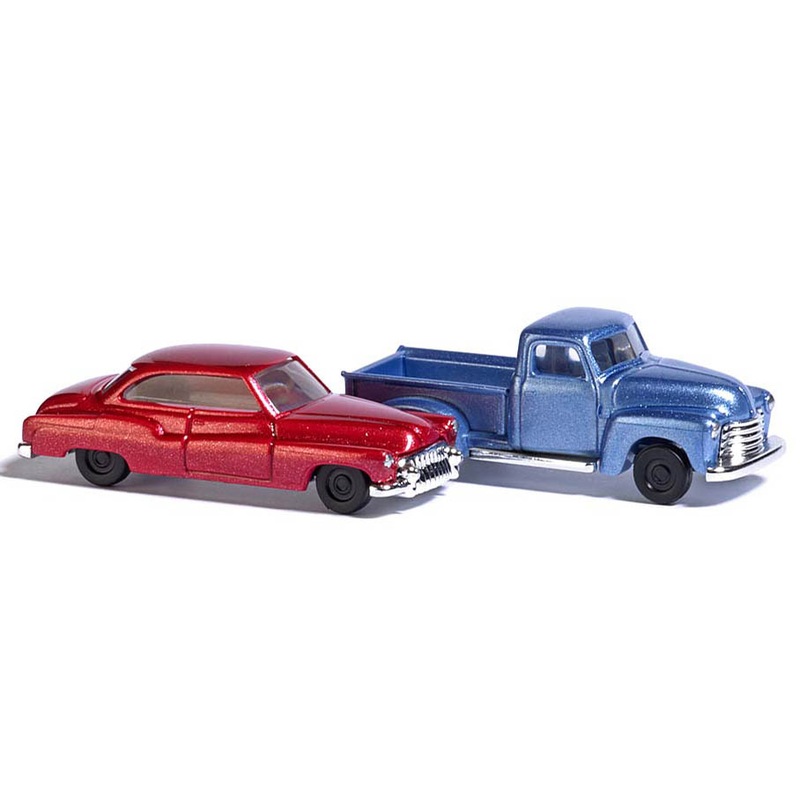 Car Chevy pick-up blue metallic & Buick red metallic