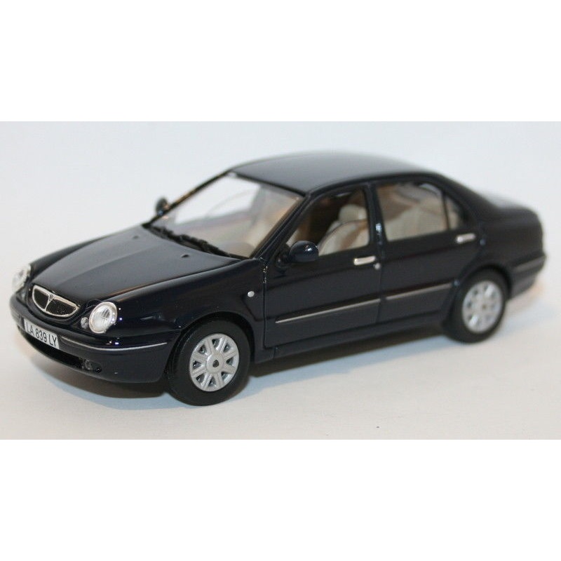 Solido 1/43 Scale Diecast 99063 - 1999 Lancia Lybra