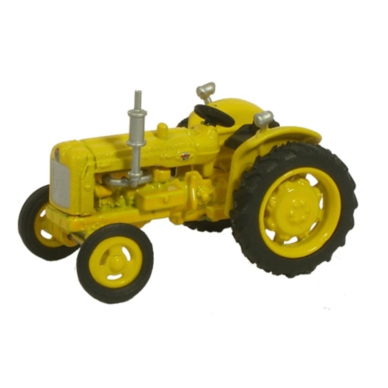 Yellow Highways Fordson Tractor - 1:76 Scale