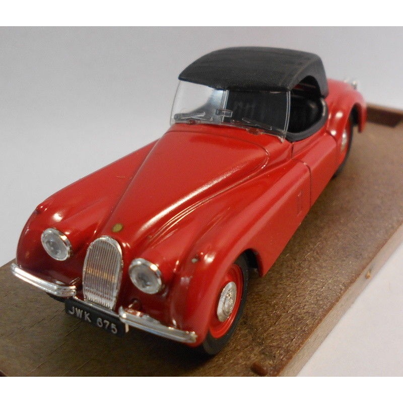 Brumm 1/43 Scale Metal Model - R102 JAGUAR 3.5 LITRI HP160 1948