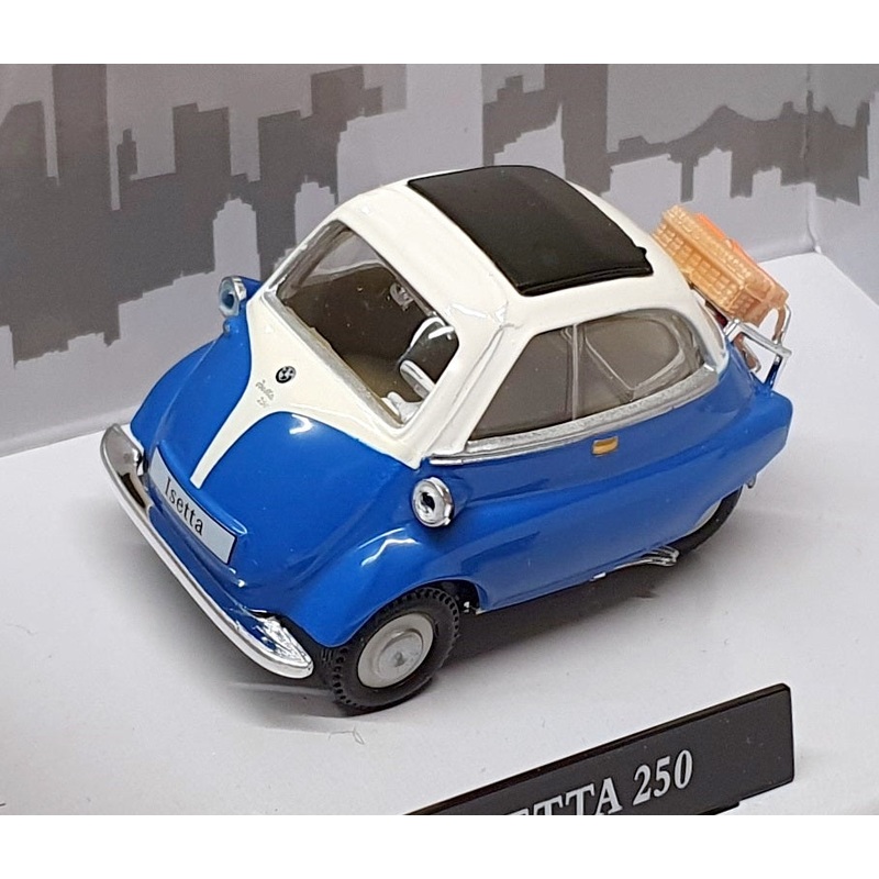 Cararama 1/43 Scale Diecast 251PND - BMW Isetta 250 - Blue/White
