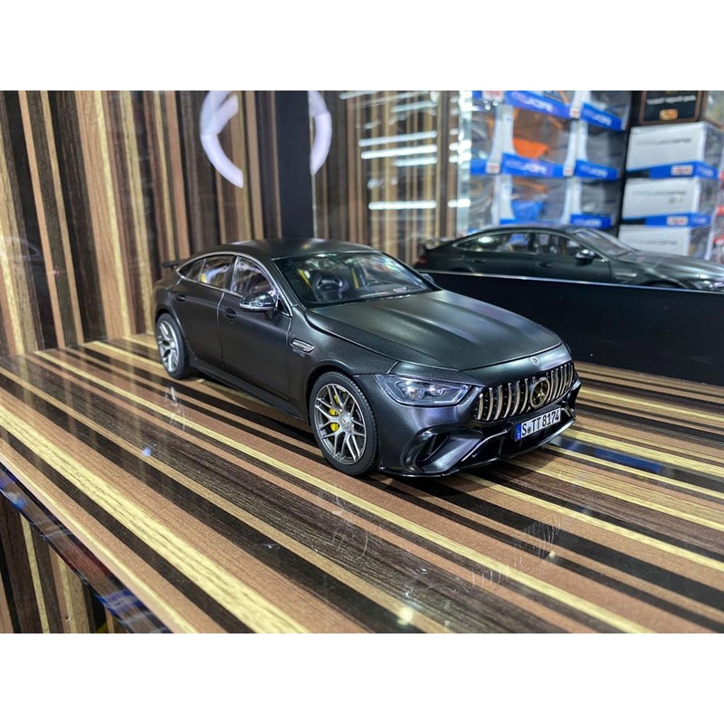 1/18 Diecast Mercedes-Benz GT 63S 4Matic Dark Grey Norev Scale Model Car