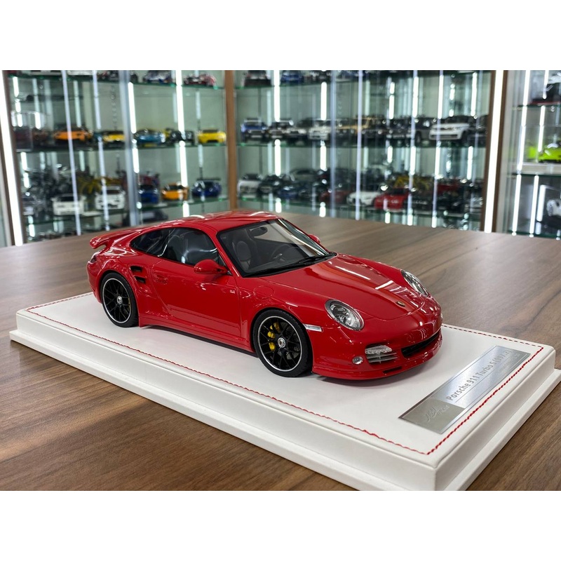 1/18 Resin Porsche 911 Turbo S (997.2) Red Exterior with Black Interior Ivy Model