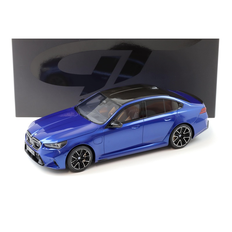 GT Spirit 2024 BMW G90 M5 Marina Bay Blue Metallic 1:18