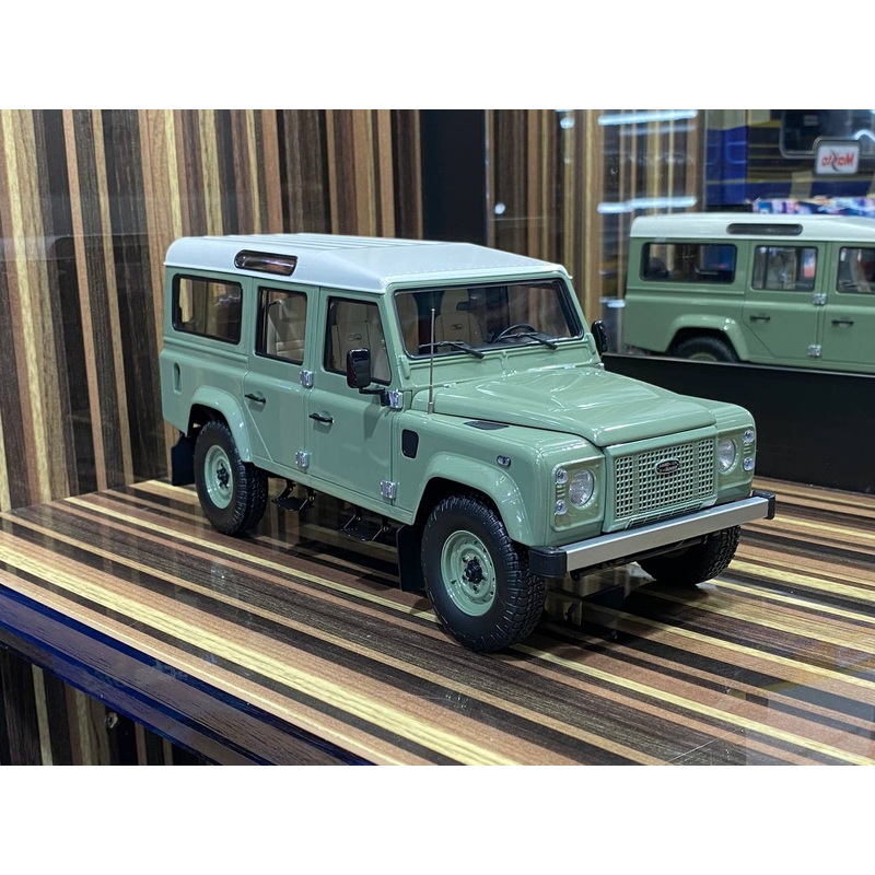 1/18 Diecast Land Rover Defender 110 Heritage Green Almost Real Scale Model Car