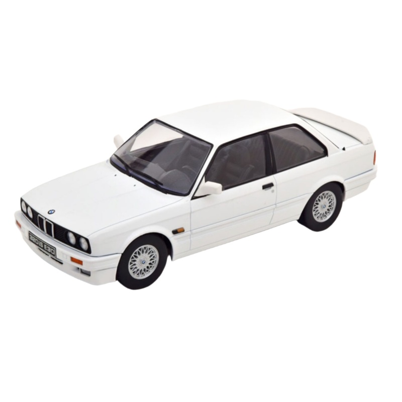 KK-Scale 1989 BMW M3 Italo 320iS (e30) Coupe White 1:18