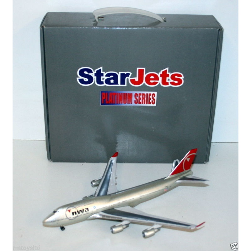 STARJETS 1/300 - JJNWA001 BOEING 747 NORTHWEST AIRLINES NWA N661US