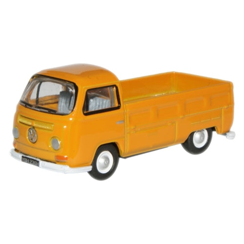 VW Pick Up Signal Orange - 1:76 Scale