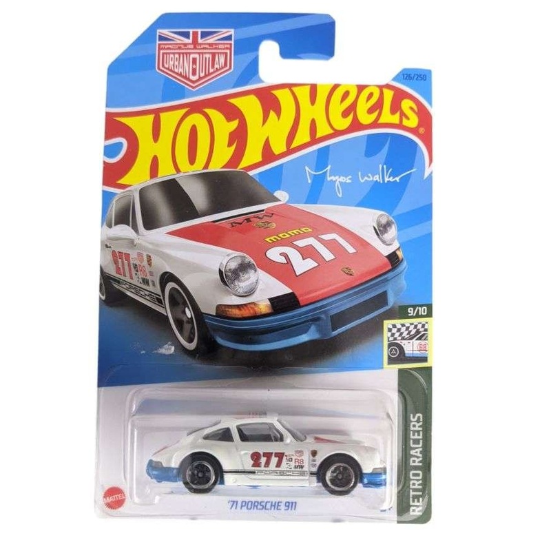 Hotwheels 71 Porsche 911 car mint (blisters damaged)