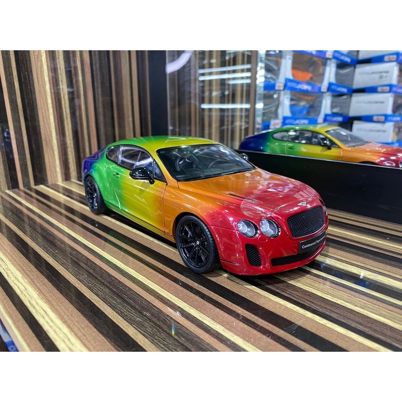 1/18 Bentley Continental Super Sport Rainbow by Welly
