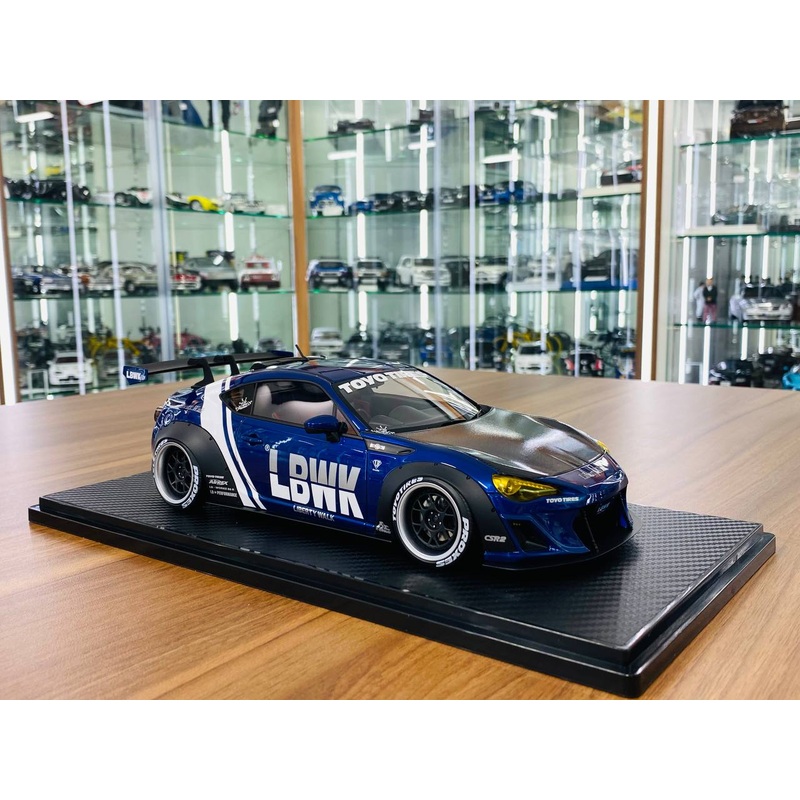 1/18 resin model Ignition Model  Toyota GT86 LBWK Blue