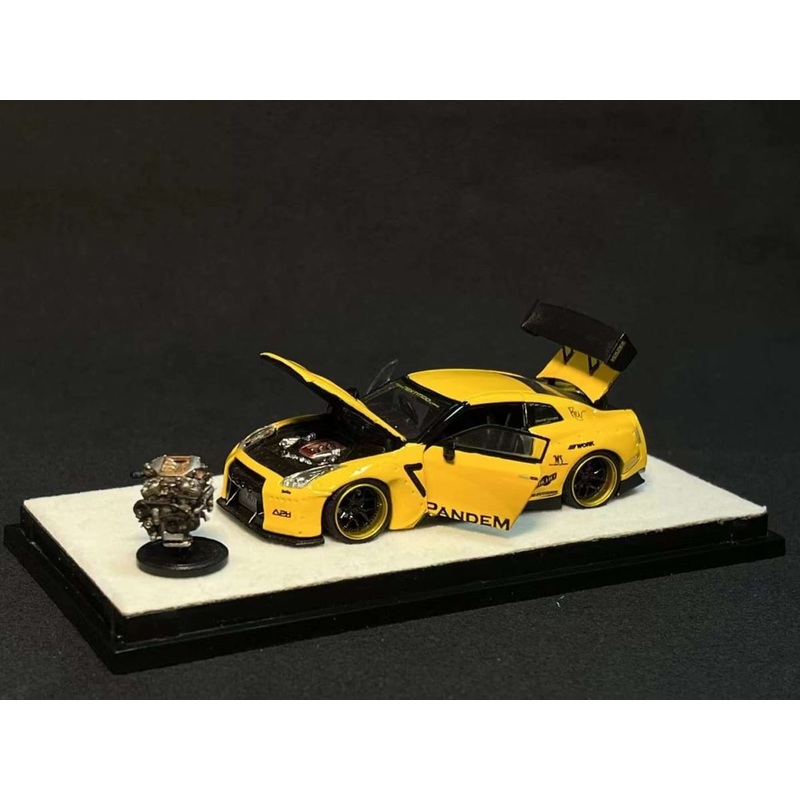 PGM 1/64 GT-R R35|Base|Deluxe