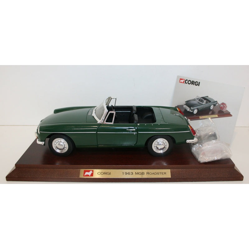 Corgi 1/18 Scale 95106 - 1963 MG MGB Roadster Green - with wooden plinth