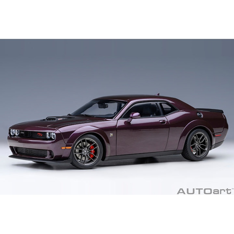 AUTOart 2022 Dodge Challenger R/T Scat Pack Widebody Hellraisin 1:18