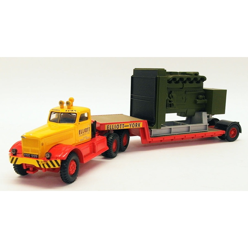 Corgi 1/50 Scale 55501 - Diamond T Low Loader With Generator Load