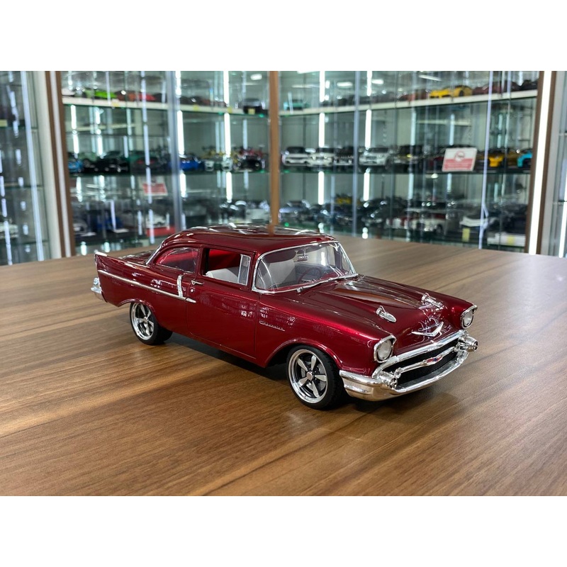 1/18 Diecast Chevrolet Bel Air 1957 ACME Red Scale Model Car