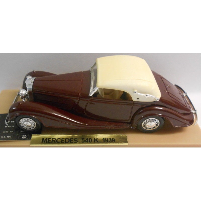 Solido 1/43 Scale Metal Model - SO234 MERCEDES 67 MAROON