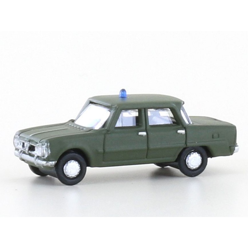 Car Alfa Romeo Giulia military olive green