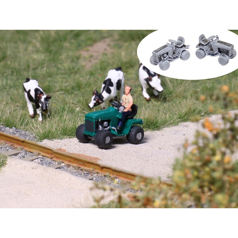 Small tractor set of 2