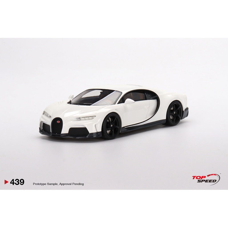 Topspeed 1:18 Bugatti Chiron Super Sport White