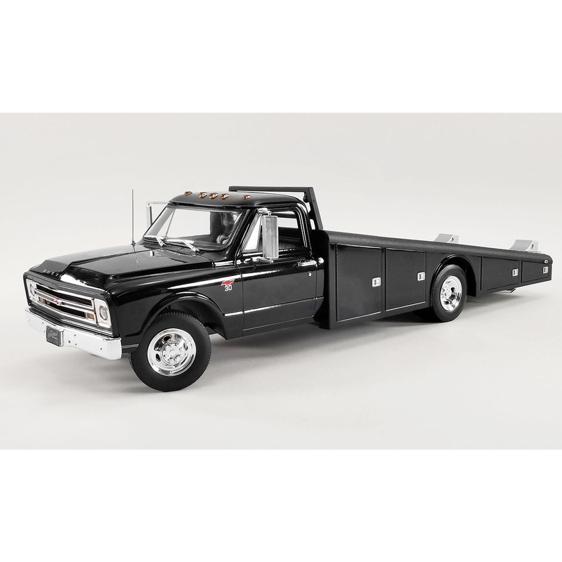 Acme 1967 Chevrolet C30 Ramp Truck Black 1:18