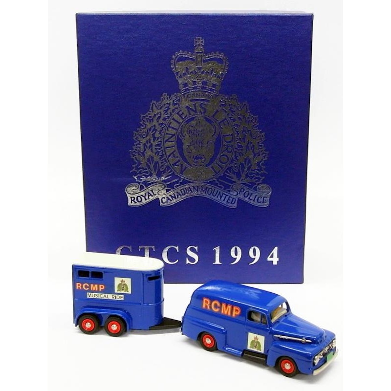 Brooklin 1/43 Scale BRK42 & BRK62 - 1952 Ford F1 Van & Horse Trailer - CTCS 1994
