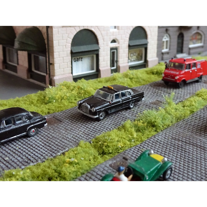 Mercedes-Benz 190D Taxi Fintail