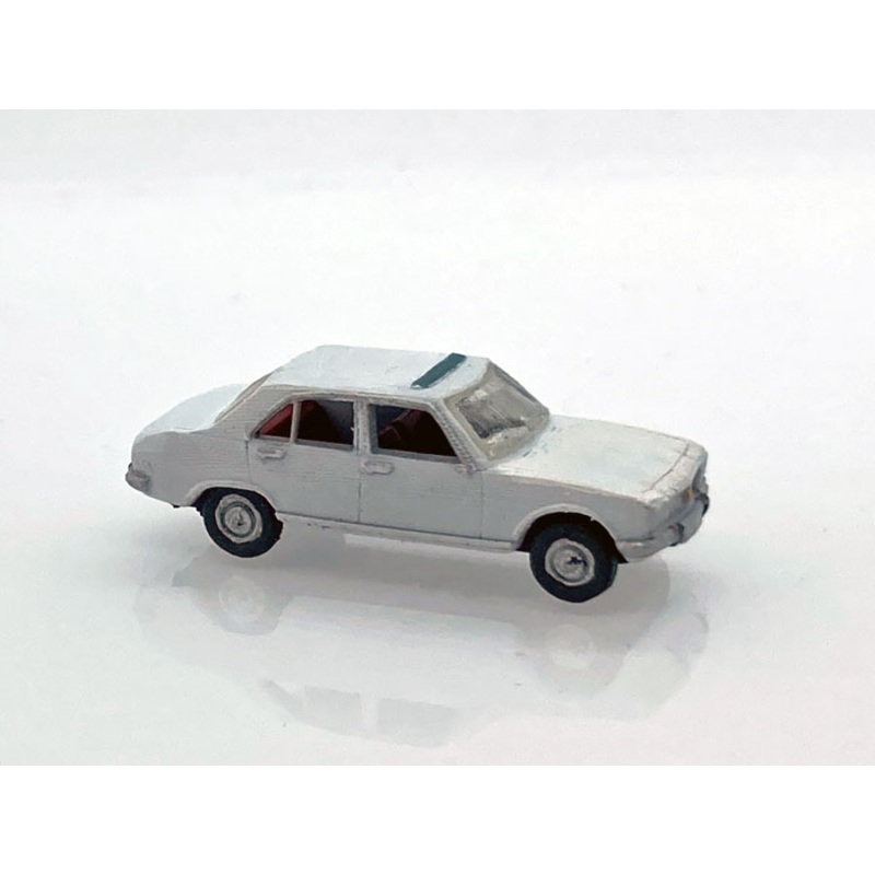 Ready-made model car Peugeot 504  White