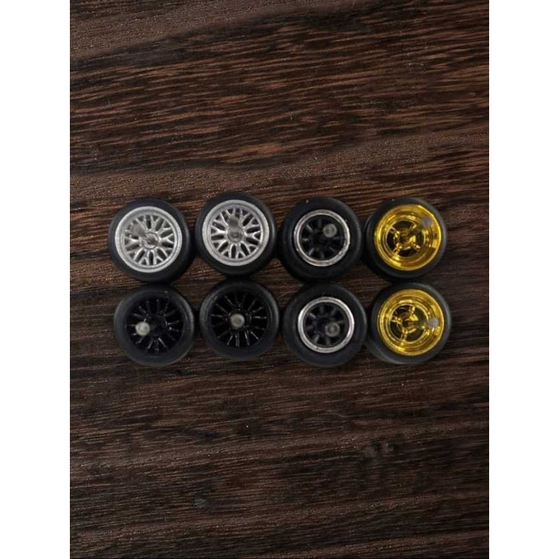 Rubber tires wheels (set 4) 1:64w-12