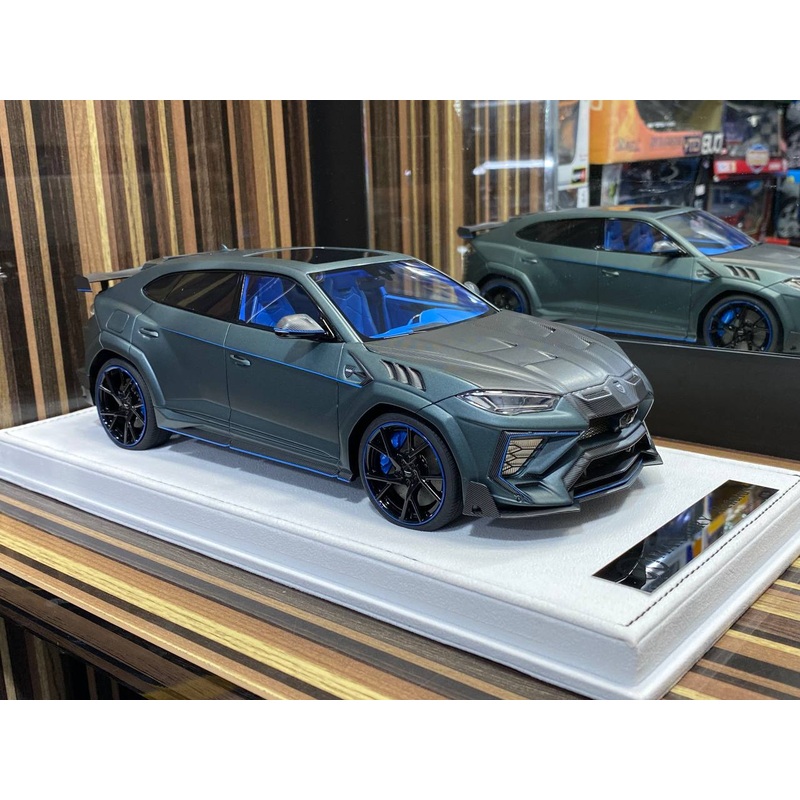 1/18 Diecast Lamborghini Mansory Urus Venatus - Grey Matt Blue Model Car