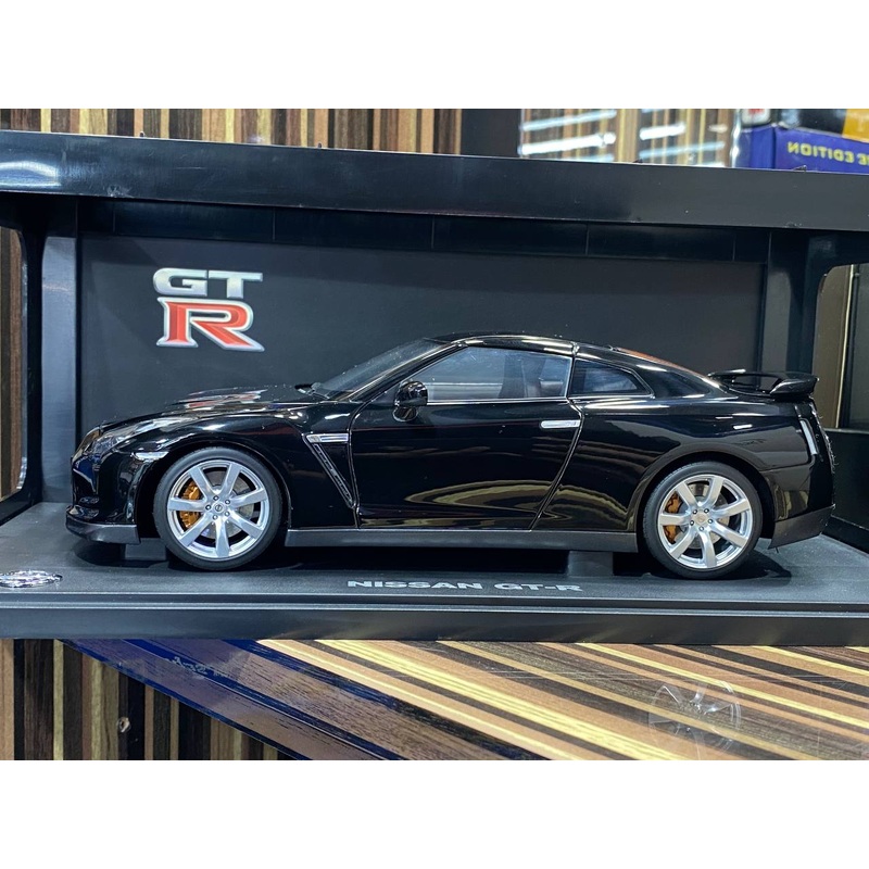 1/18 Diecast Nissan GT-R R35  Black Norev Scale Model Car