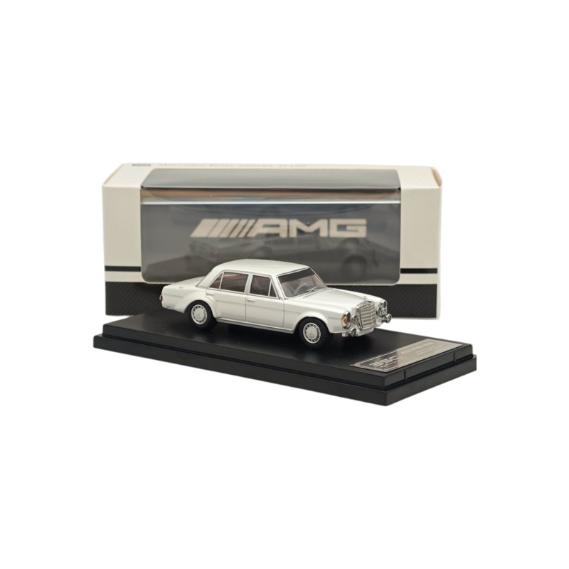BSC Models Mercedes-Benz 300SEL W 109 Premium Diecast 1:64 Scale (With Acrylic Case)