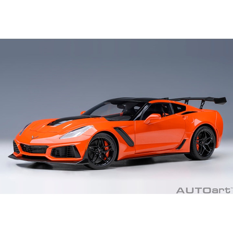 AUTOart Chevy Corvette ZR1 Sebring Orange Tintcoat 1:18