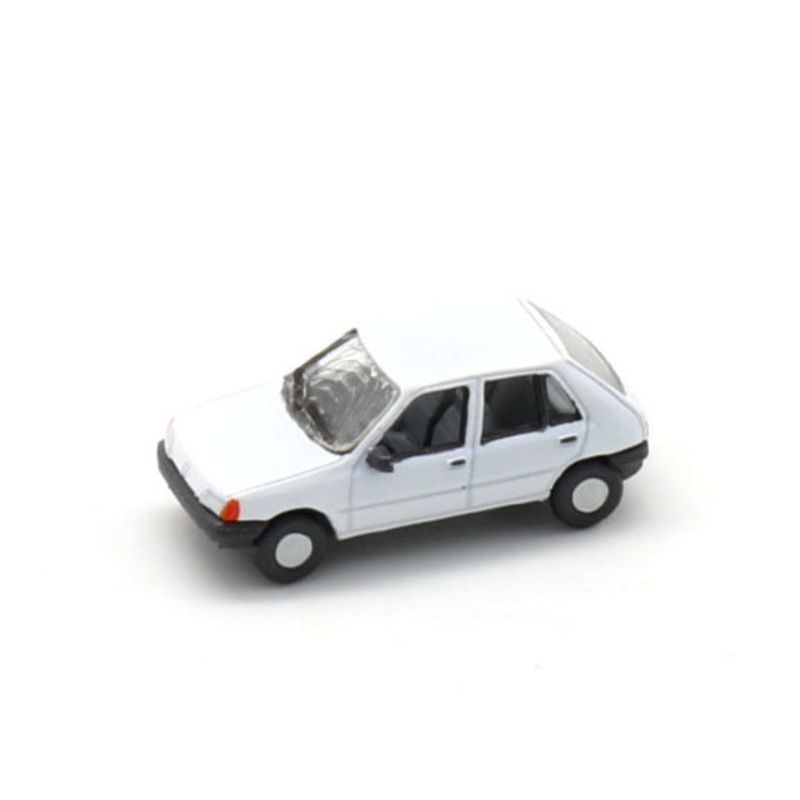 Finished model Peugeot 205 5-door white