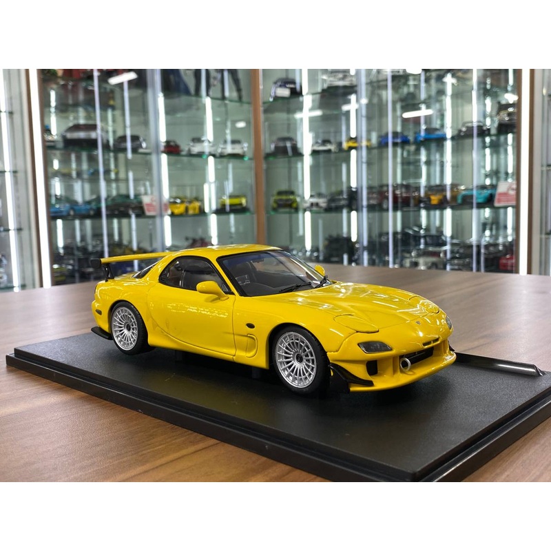 1/18 Diecast Doors opening Solido Mazda RX7 FD RS Streetfighters 1994 Yellow