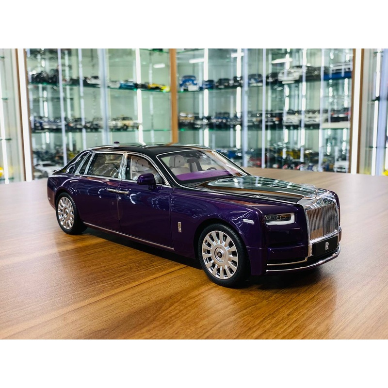 1/18 Diecast Kengfai Rolls Royce Phantom VIII - Purple/Black