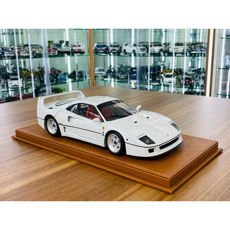 1/18 Diecast Model - BBR (Kyosho) Ferrari F40 in Metallic White, Limited Edition of 78