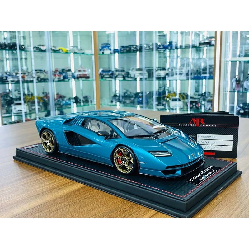 1/18 Resin MR Collection Lamborghini Countach LPi 800-4 Blue Uranus - Limited 49 pcs