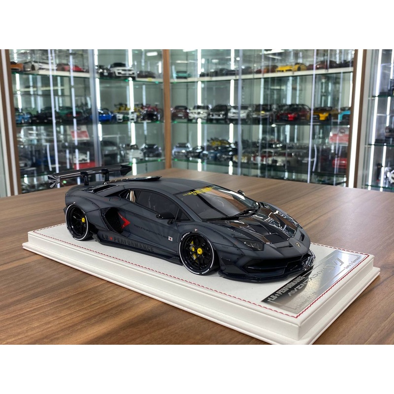 1/18 Resin Model Lamborghini Aventador SVJ  Zero Fighter Edition | Davis & Giovanni