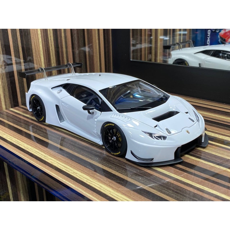 1/18 Diecast Lamborghini Huracan GT3 White AUTOart Scale Model Car