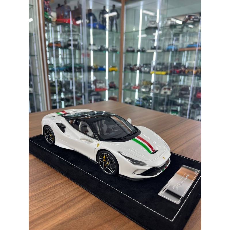 HH Models 1/18 Ferrari F8 Tributo  Pearl White | Resin | Limited to 30 pcs