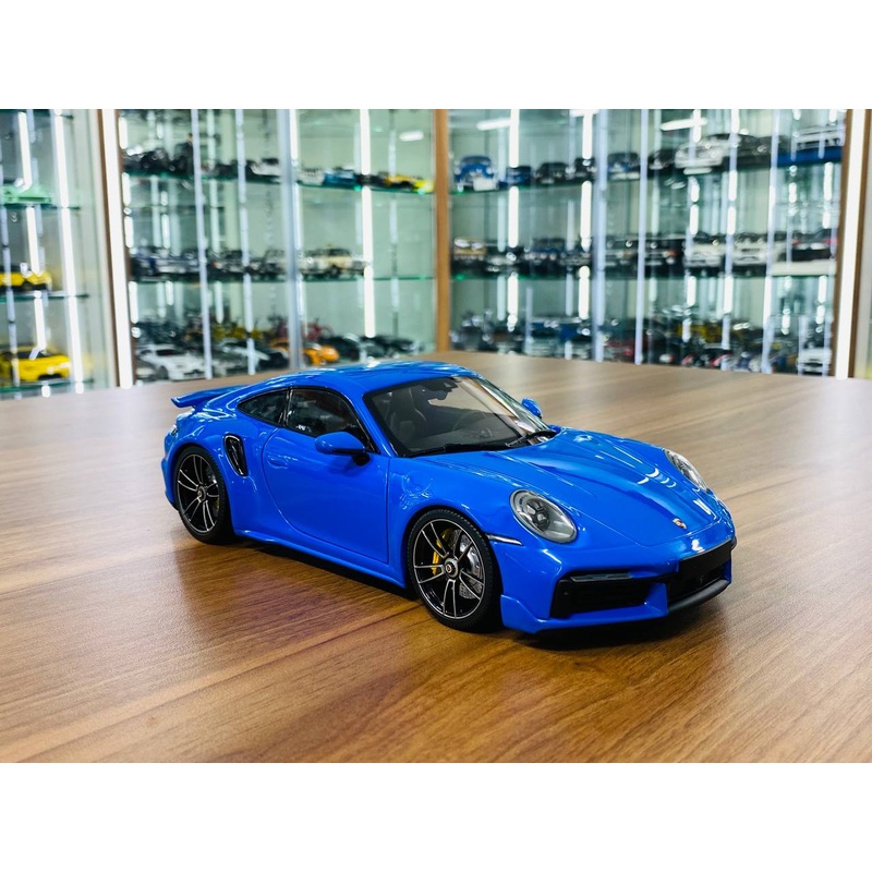 Minichamps Porsche 911 Turbo S Coupe Sport Design 2021 - 1/18 Diecast Blue