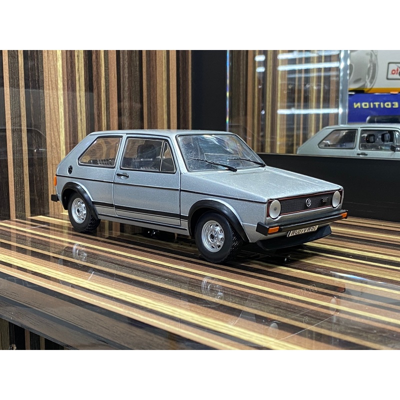 Volkswagen Golf GTI 1976 1/8 by Vitesse