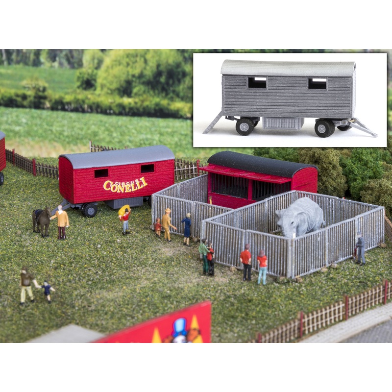 Circus van for short elip. Roof and windows