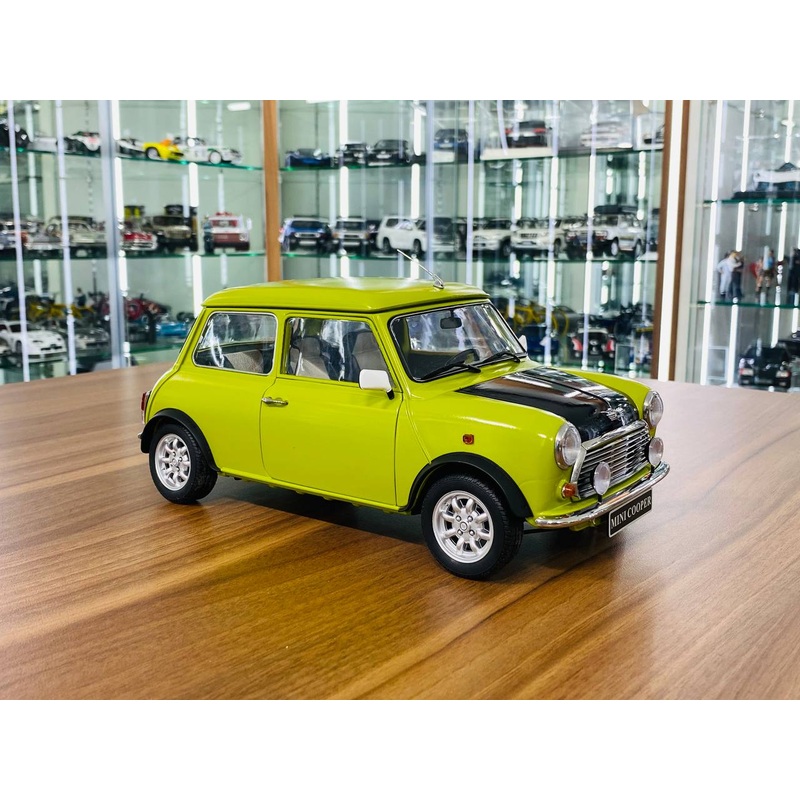 1/12 Diecast Model - Kilo Works Mr. Beans MINI Cooper Custom Painted (Full Opening)