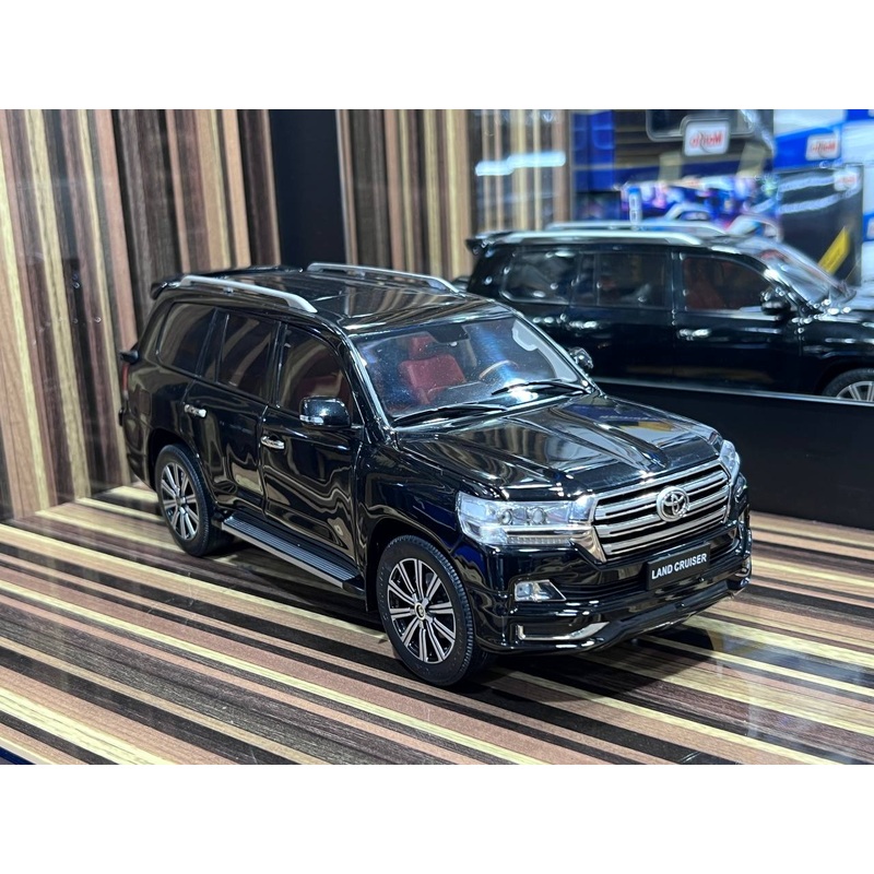 Toyota Land Cruiser 200 KengFai
