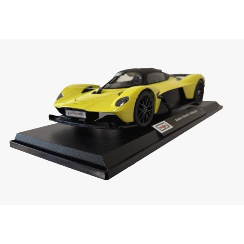 Maisto 2022 Aston Martin Valkyrie Cosmopolitan Yellow 1:18