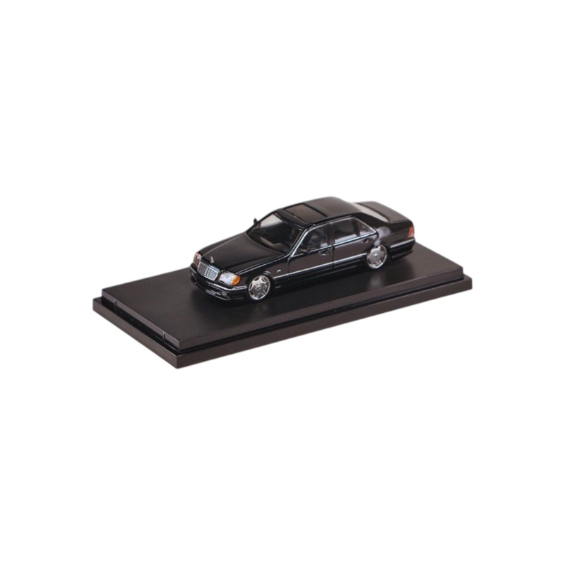 Street Weapon Mercedes-Benz W140 Premium Diecast 1:64 Scale (With Acrylic Case)